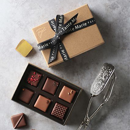 custom-bonbon-boxes
