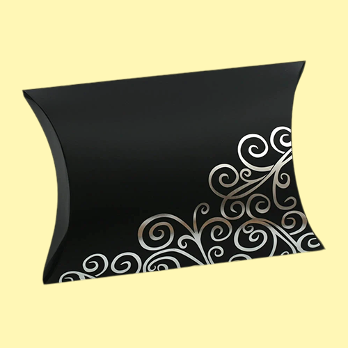 black-pillow-box