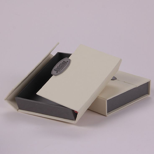 clamshell-packaging-boxes-wholesale