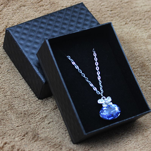 necklace-boxes